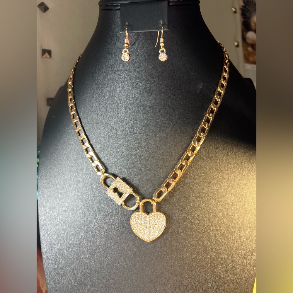 Gold Heart Lock Necklace and Earring Set